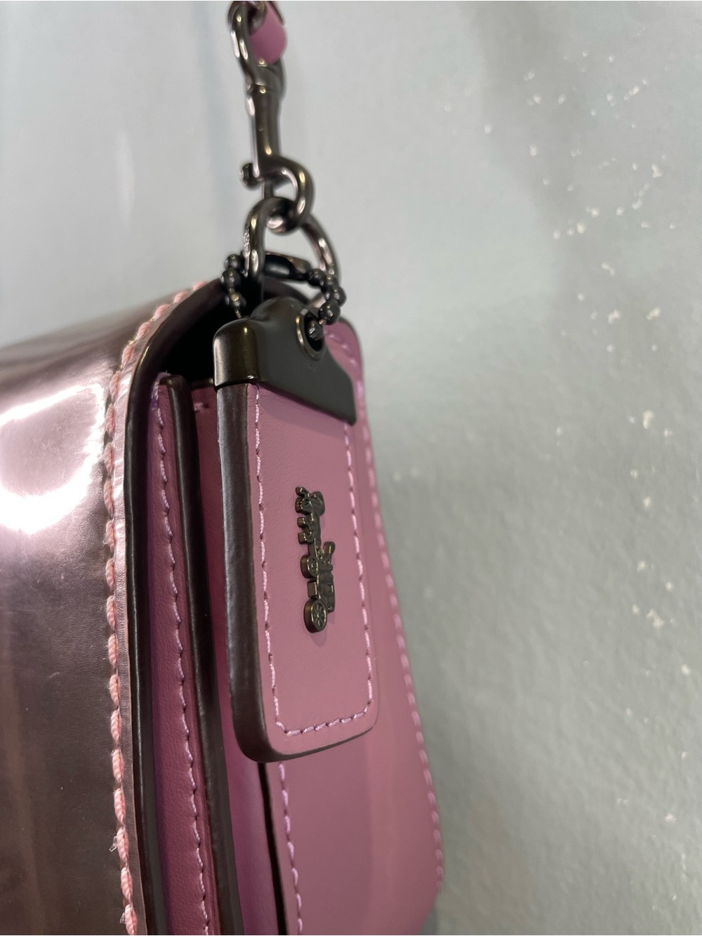 Coach Metallic Rose 1941 Dinky - Picture 8 of 15